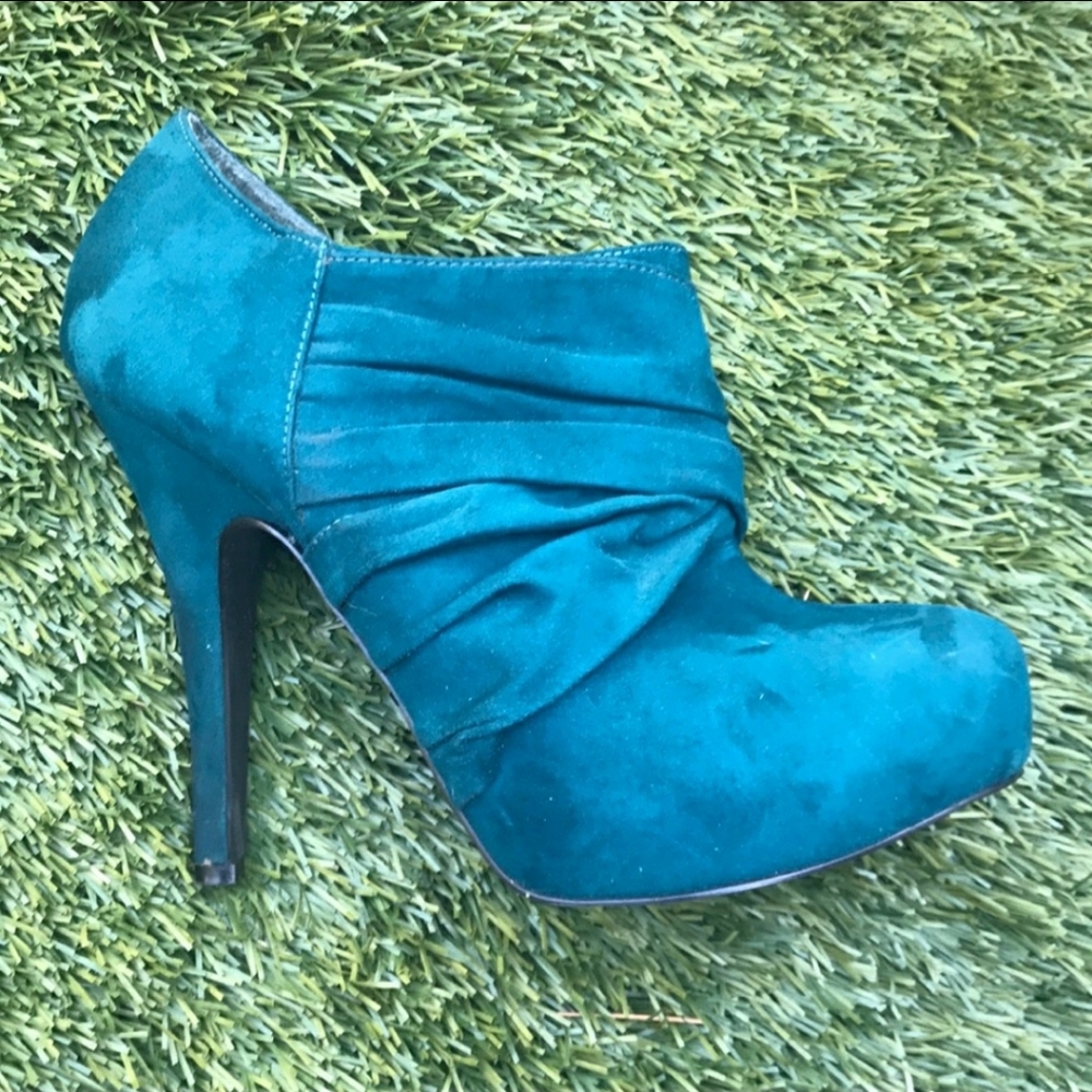 Guess teal stiletto bootie